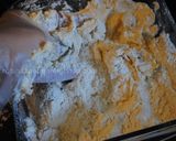 A picture of step 6 of Peach cookies.