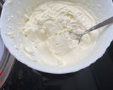 Foto del paso 4 de la receta: Banda de 🍇 🍈 con nata