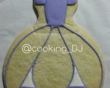 Foto langkah ke 4 dari resep Tutorial : Sofia the First Cookies.