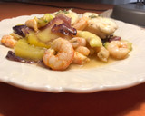 Foto del paso 6 de la receta: Rape con verduras al vapor y gambas marinadas en naranja 🍊