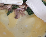 Foto del paso 2 de la receta: 🍳🍃🧀🍄 Omelette de champignones, espinaca y queso
