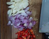 Foto langkah ke 3 dari resep Tumis Buncis Bakso.