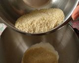 Foto del passaggio 2 della ricetta Biscotti con farina di mandorle e cioccolato bianco