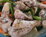 Foto del paso 5 de la receta: Pollo en salsa con calabacín
