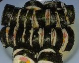 Foto langkah ke 4 dari resep Sushi roll.