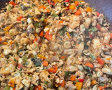 Foto del paso 3 de la receta: Terrina de pescado con camarones multicolor!!