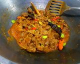 Foto langkah ke 3 dari resep Oseng Mercon.