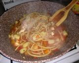 Foto del paso 3 de la receta: Fideo con salsa y verduras