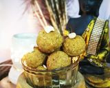 A picture of step 6 of Oats Jaggery ladoo.