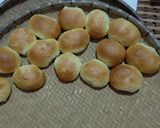 A picture of step 12 of Cheese Bread.