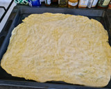 Foto del paso 5 de la receta: Coca valenciana (coca de pebre i tomaca)