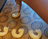 Foto del paso 7 de la receta: Masitas Secas Rizadas (con aceite, sin manteca)