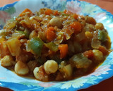 Foto del paso 10 de la receta: Garbanzos guisados con taquitos de jamón