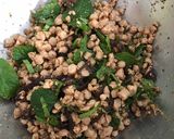 รูปขั้นตอนการทำที่ 2 ของ ลาบหมูเจ