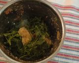A picture of step 1 of Bhathua saag raita.