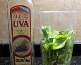 Foto del paso 1 de la receta: Filet de merluza al horno con arroz verde