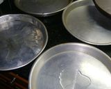 Foto del paso 2 de la receta: Pizza casera de longaniza (de las Tortugas Ninja)