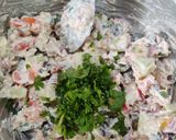 A picture of step 5 of Hung curd salad.