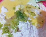 Foto langkah ke 2 dari resep Kue bawang ala Mama Fuji.