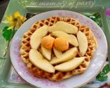 Hình bước làm 6 của món Apple Cinamon Waffles (Bánh táo hương quế) 