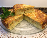 Foto del paso 11 de la receta: Tarta de calabacín, atún, patatas, queso.