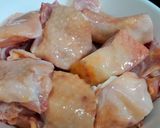 Hình bước làm 1 của món Gà Adobo - Philippin