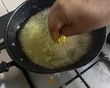 A picture of step 4 of Green Gram (Moong Dal) Pakoda.