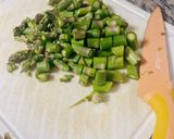 Φωτογραφία βήματος 3 της συνταγής Quiche με σολομό, σπαράγγια και κρέμα γάλακτος