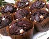 Foto langkah ke 5 dari resep Muffin coklat (tanpa mixer).
