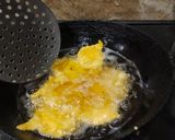 A picture of step 4 of Aloo Pakore. /Potato Fritters.