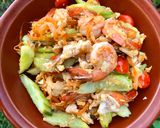 รูปขั้นตอนการทำที่ 5 ของ รวมมิตรผัดไข่กุ้งสด