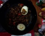 Foto langkah ke 5 dari resep Semur daging telor simple.
