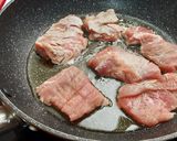 Foto del paso 2 de la receta: Solomillo en salsa de almendras