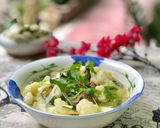 Hình bước làm 4 của món Canh Bông Cải Trắng Nấu Lòng Gà