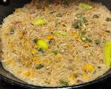 A picture of step 4 of Chilli vermicelli.