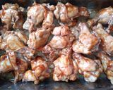 Foto del paso 2 de la receta: Pollo asado en salsa barbecue express