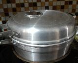 Foto langkah ke 8 dari resep Bolu Sarang Semut tanpa mixer.