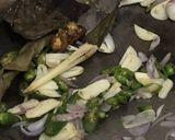 Foto langkah ke 2 dari resep Sambal Tomat Tumis untuk Pelengkap Garang Asem Khas Pekalongan.