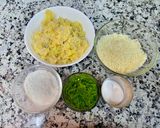 A picture of step 1 of Angoori Paneer Balls.