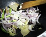 A picture of step 3 of Prawn Pulao.