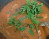 Foto langkah ke 4 dari resep Asam Padeh Ikan Patin Sungai.
