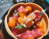 Une image de l'étape 4 de Salade melon tomates ricotta.