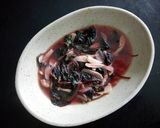 Foto langkah ke 6 dari resep Tumis Bayam merah dan jamur shimeji.