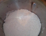 Foto del paso 1 de la receta: Pan con masa madre natural en MC