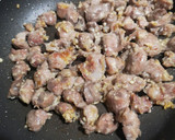 Foto del paso 2 de la receta: Mollejas de pollo al ajillo