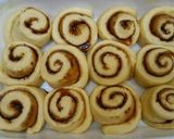Foto langkah ke 7 dari resep Cinnamon Rolls.