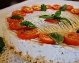 Foto del passaggio 5 della ricetta Cheesecake salata tonno, formaggio e pomodorini