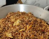 Gambar langkah 4 resipi Nasi Goreng Ikan Tongkol.