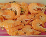 Foto del paso 5 de la receta: Langostinos cocidos con mayonesa de aceite de marisco