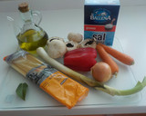 Foto del paso 1 de la receta: Espaguetis al dente y salsa de hortalizas